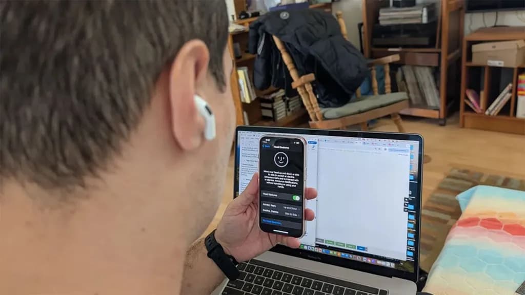 Left behind notifications AirPods 4