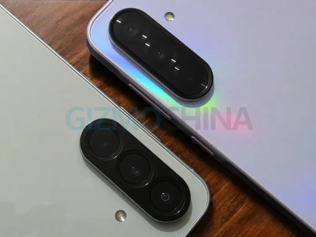 Sasmsung-Galaxy-A56-left-and-Galaxy-A36-right