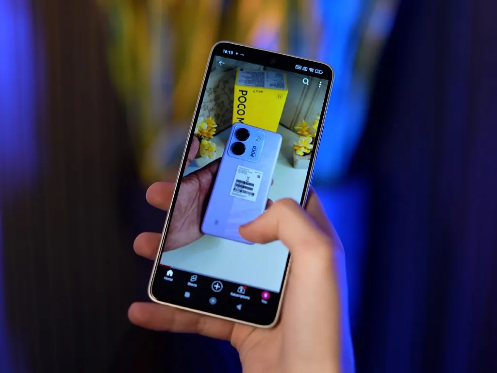 صفحه نمایش پوکو ام ۷ پرو