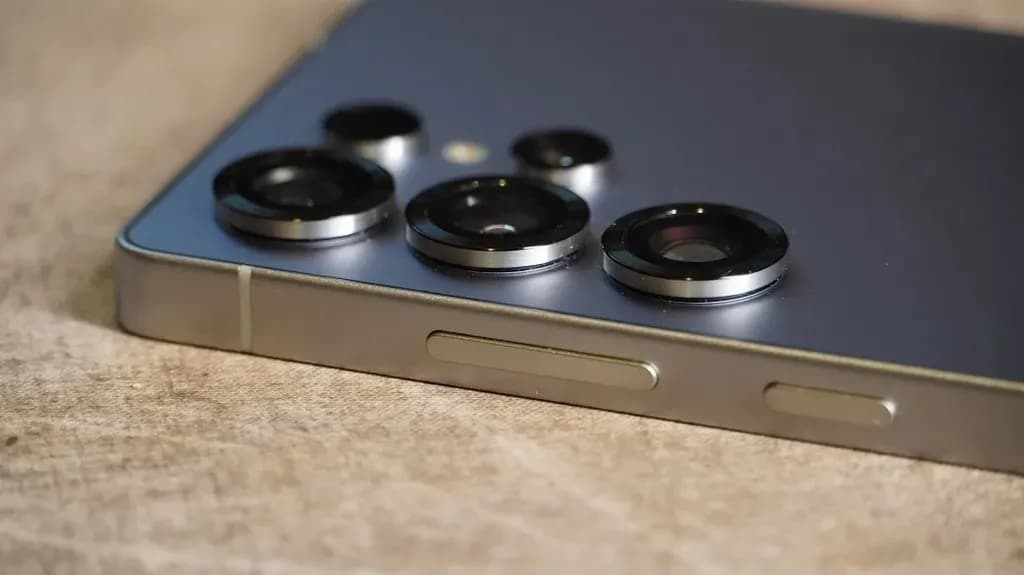 دوربین گلکسی اس ۲۵ اولترا