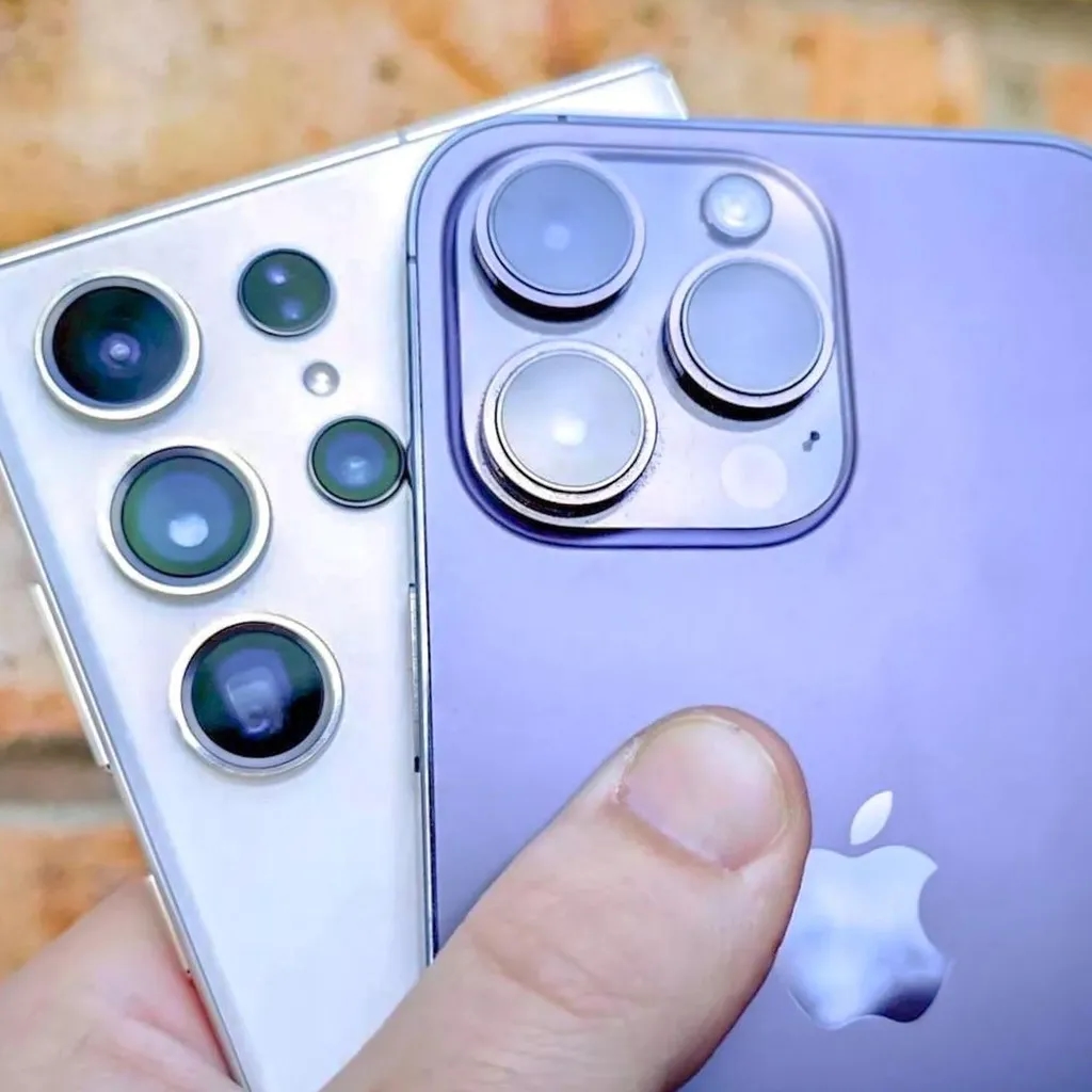 مقایسهی گوشیهای گلکسی اس ۲۴ اولترا با آیفون ۱۵ پرومکس؟ کدام را بخریم؟