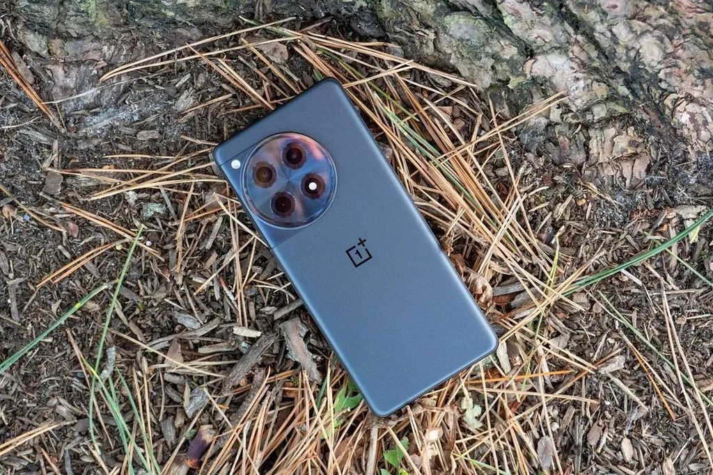 وان پلاس تاشو احتمالا در سال 2025 عرضه میشود