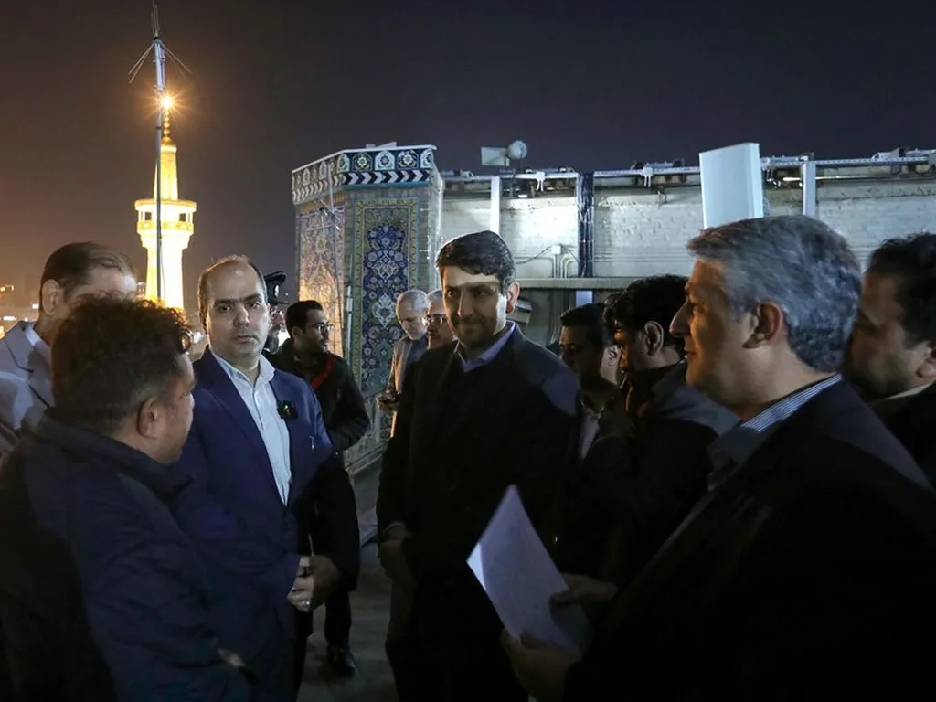 بازدید وزیر ارتباطات از سایتهای 5G ایرانسل در حرم رضوی