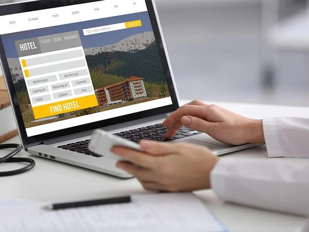 لیست بهترین سایتها و نرمافزارهای رزرو هتل در ایران