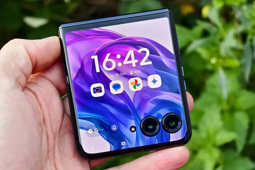 موتورولا ریزر ۵۰ اولترا