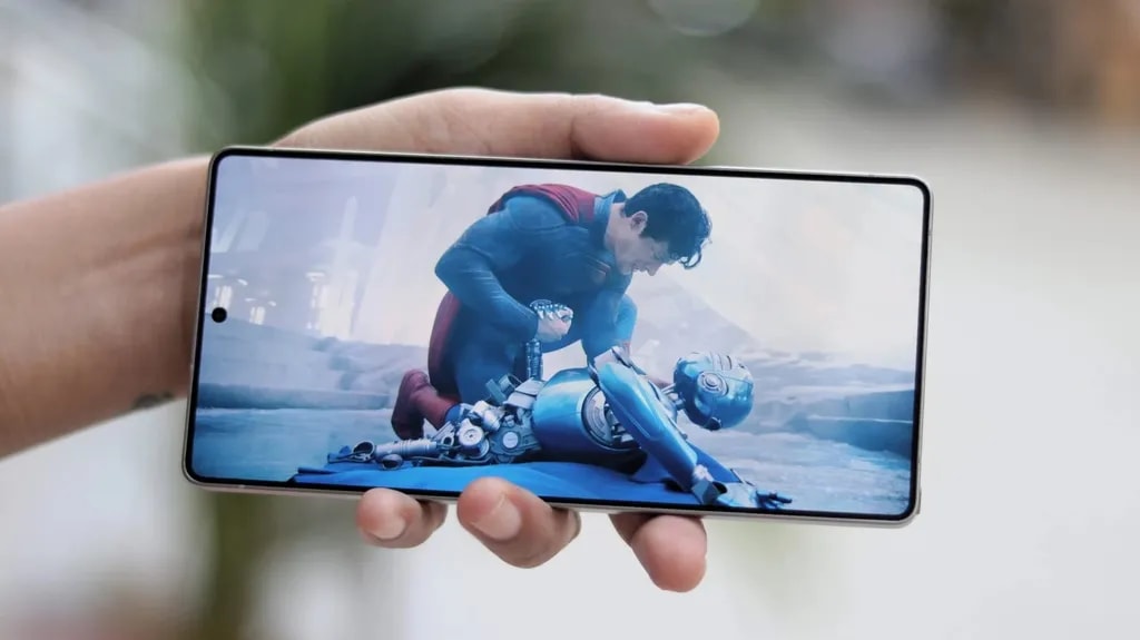 نمایشگر گلکسی اس ۲۵ اولترا