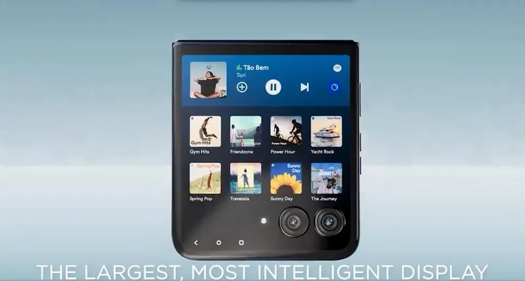 نمایشگر کاور بزرگ موتورولا ریزر پلاس ۲۰۲۴