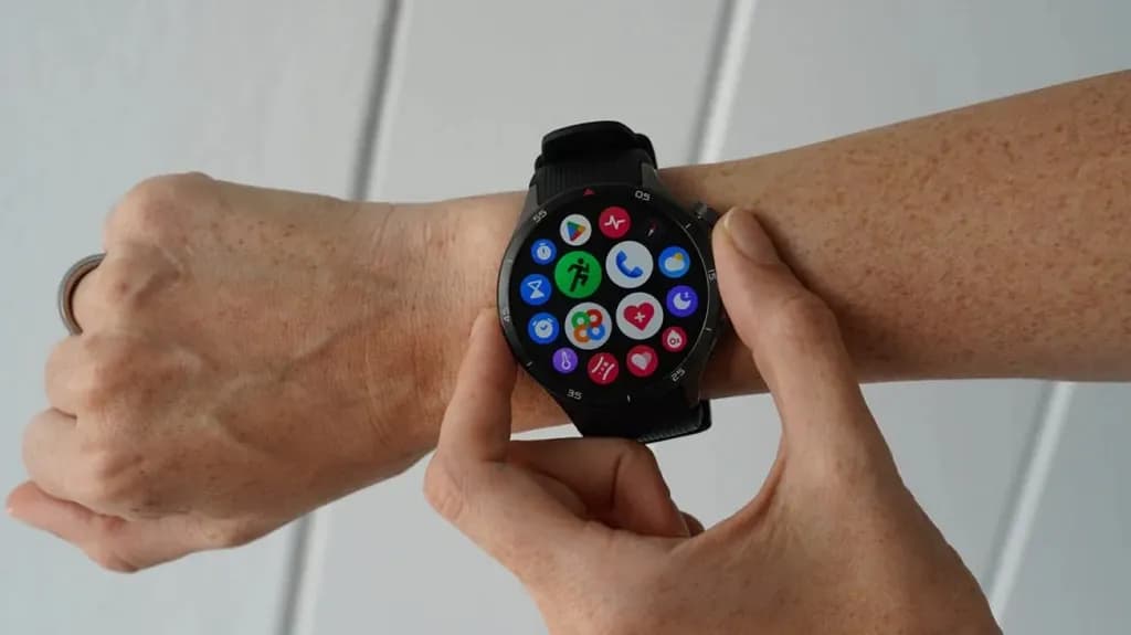 نرم افزار وان پلاس واچ ۳