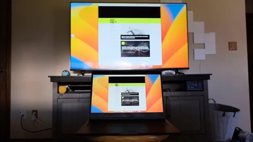 نتیجه وصلکردن مکبوک به تلویزیون با کابل