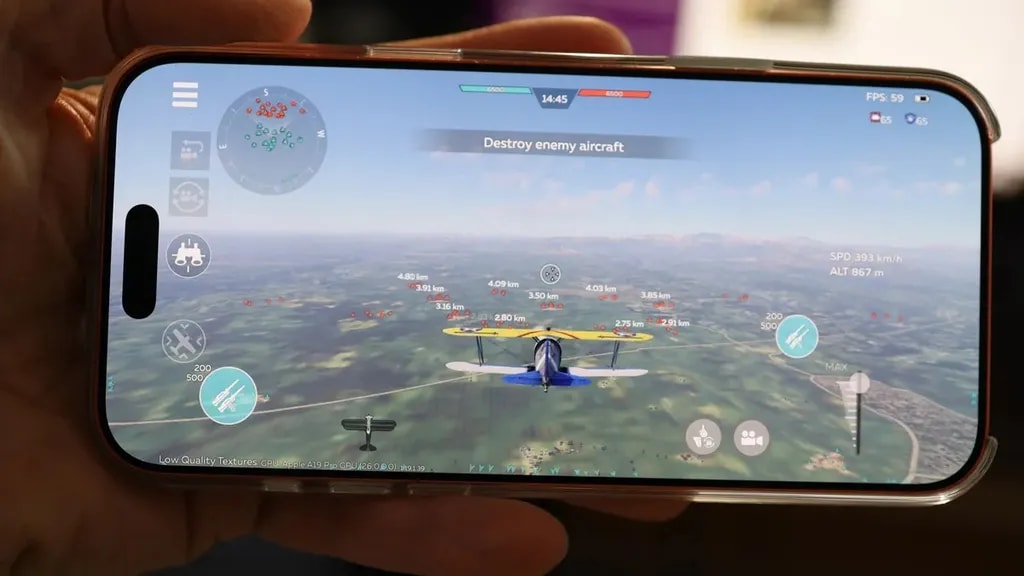 رم آیفون ۱۷