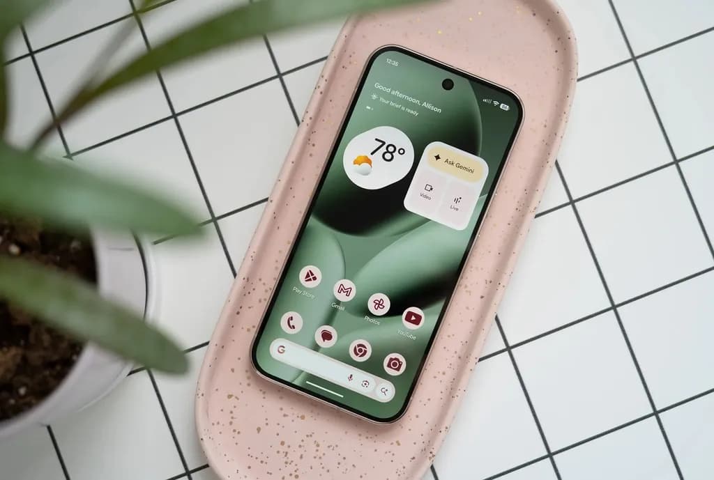 صفحه نمایش پیکسل ۱۰ پرو