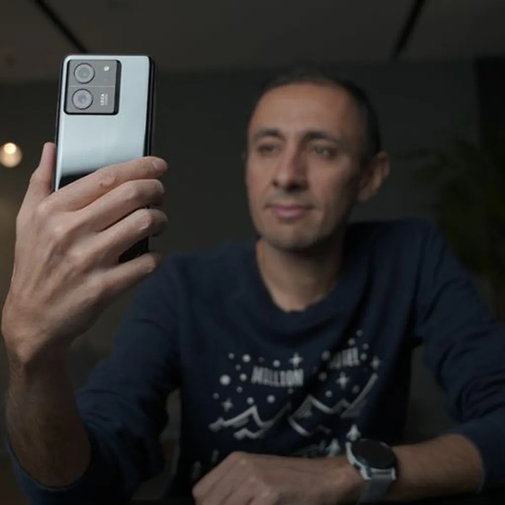 بررسی ویدیویی شیائومی ۱۳ تی پرو: در حد پرچمدار، به قیمت میانرده