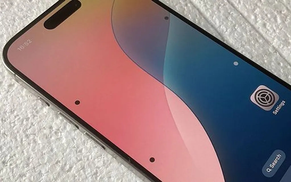 با آیاواس ۱۸، حالت سرگیجه هنگام کار با گوشی در ماشین را از بین ببرید