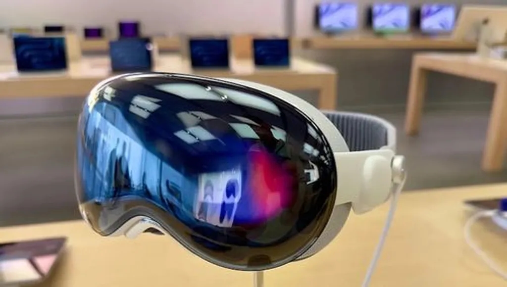 اپل قصد دارد ویژن پرو را سبک کند