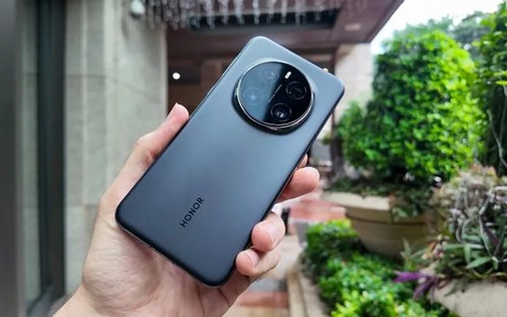 آنر مجیک 8 پرو به سنسور تلهفوتو پریسکوپی 200 مگاپیکسلی مجهز میشود