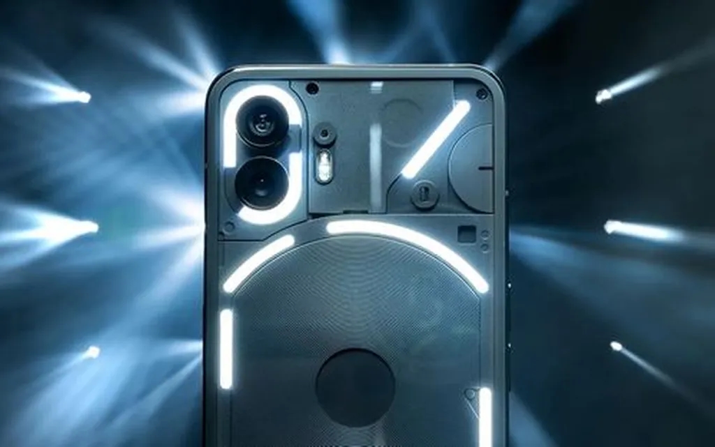 ناتینگ فون 3 با تراشه قدرتمند و باتری حجیم همراه میشود