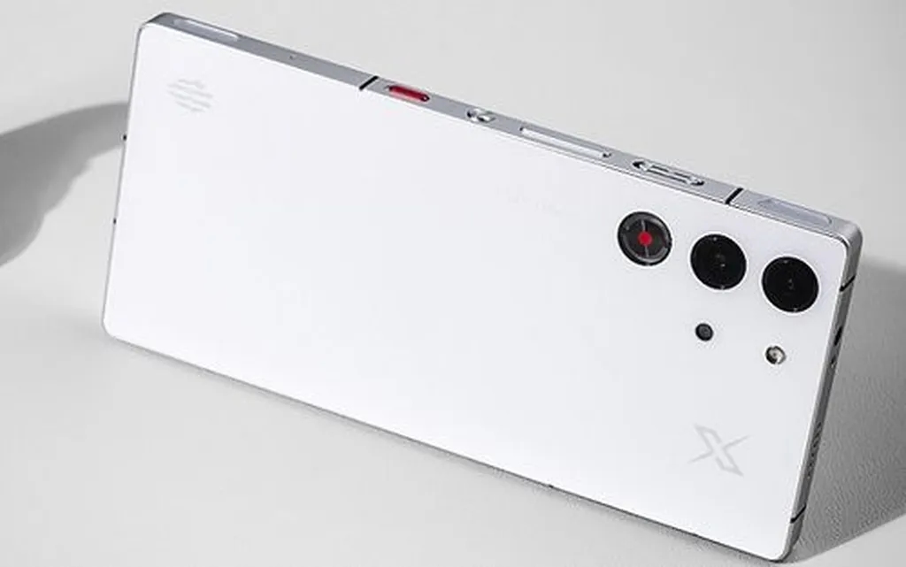 لیست قویترین گوشی بنچمارک آنتوتو برای ماه دسامبر 2024 منتشر شد