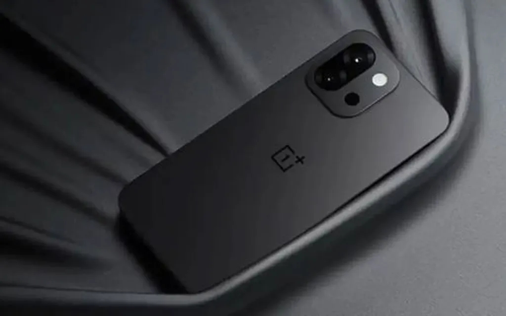 وان پلاس 13 اس؛ قدرتمندترین گوشی کامپکت ۲۰۲۵؟