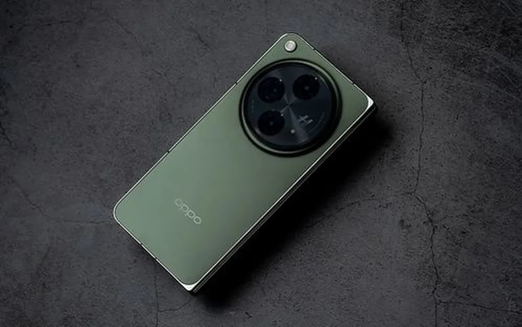 باریکترین تاشدنی جهان را در کنار آیپد پرو اپل مشاهده کنید!