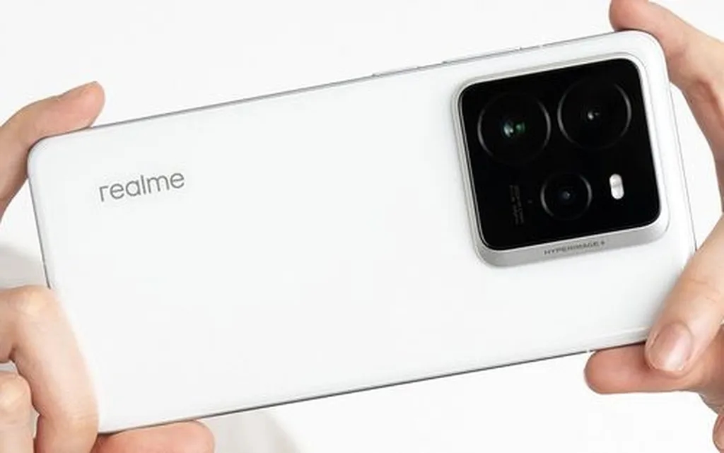 عرضه مدل «ریسینگ ادیشن» ریلمی GT 7 Pro رسماً تایید شد