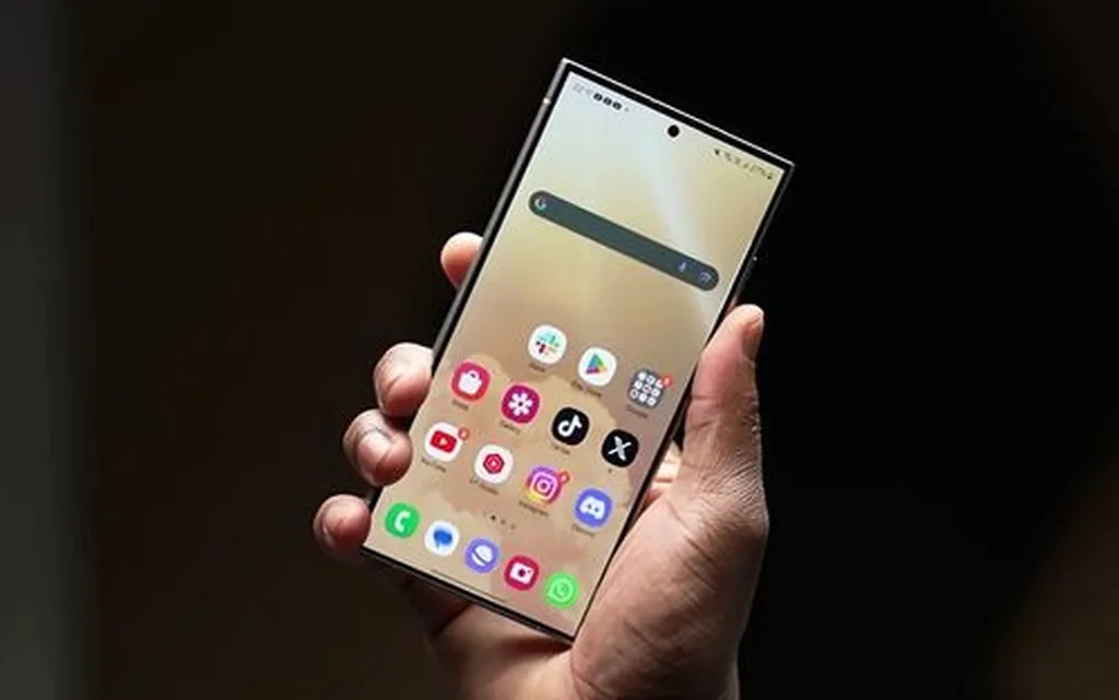 ۹ اپلیکیشن که احتمالاً از وجود آنها در گوشی اندرویدی خود بیخبر هستید!