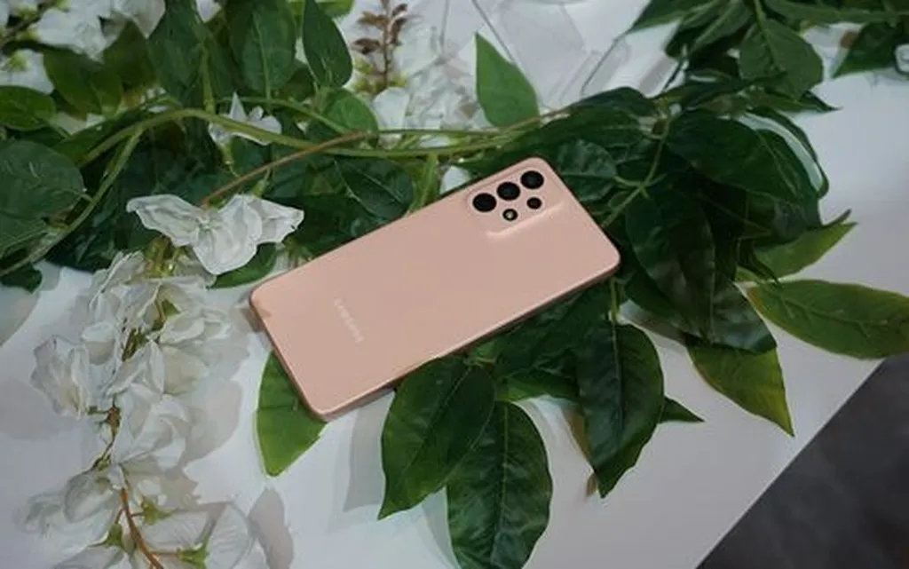 بهترین گزینه برای جایگزینی گلکسی A33 کدام گوشی است؟