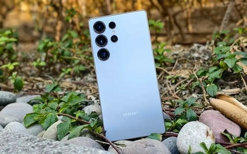 گلکسی S26 اولترا احتمالاً به دوربین سلفی زیر نمایشگر مجهز میشود