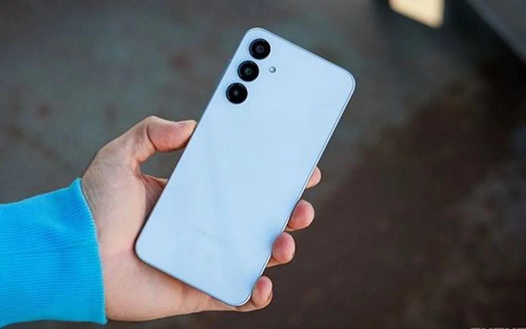 گلکسی A16 در برابر گلکسی A17؛ بهبودهای اندک ولی تاثیرگذار