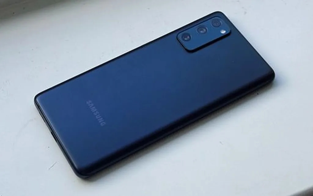 پس از ۵ سال درخشان، زمان خداحافظی با گلکسی S20 FE فرا رسیده است!