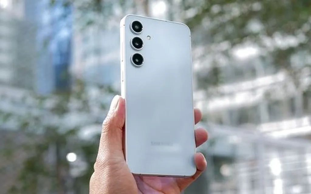 گلکسی S25 FE سامسونگ در نخستین تصویر واقعی دیده شد