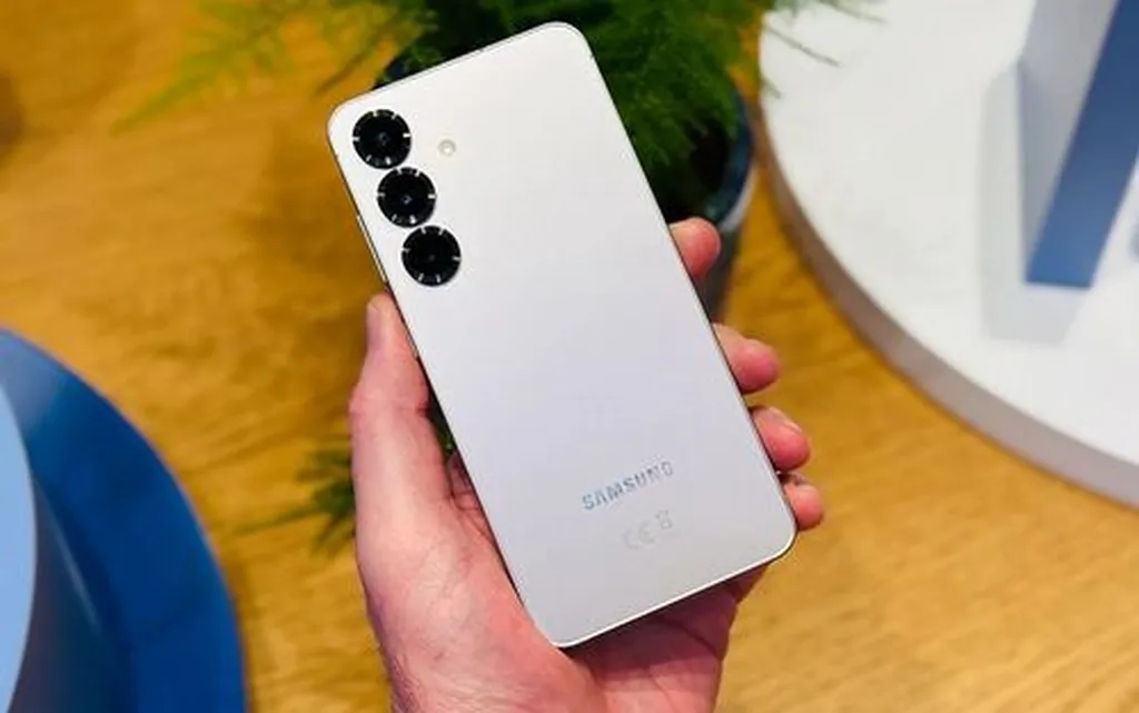 سری گلکسی S25 از قابلیت نمایش سلامت باتری پشتیبانی میکند