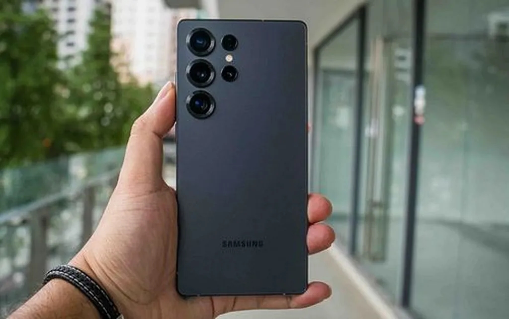 با تغییرات احتمالی گلکسی S26 اولترا در بخش دوربین و طراحی آشنا شوید