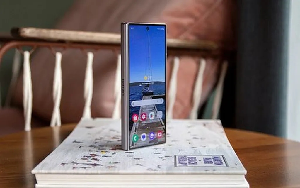 گلکسی زد فولد 7 سامسونگ در نخستین تصویر واقعی دیده شد