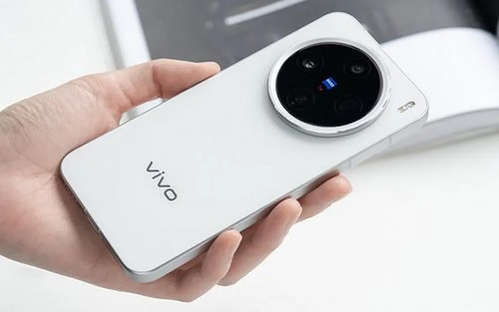 گوشی کامپکت میانرده ویوو سال آینده میلادی عرضه میشود