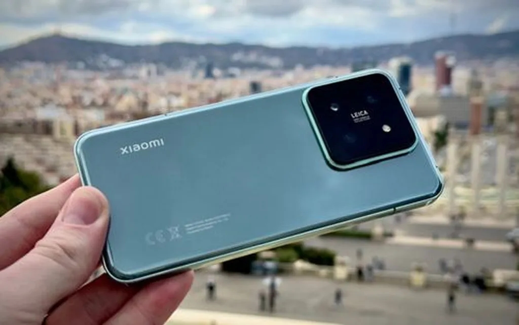 شیائومی ۱۴ بهروزرسانی اندروید ۱۵ را دریافت کرد