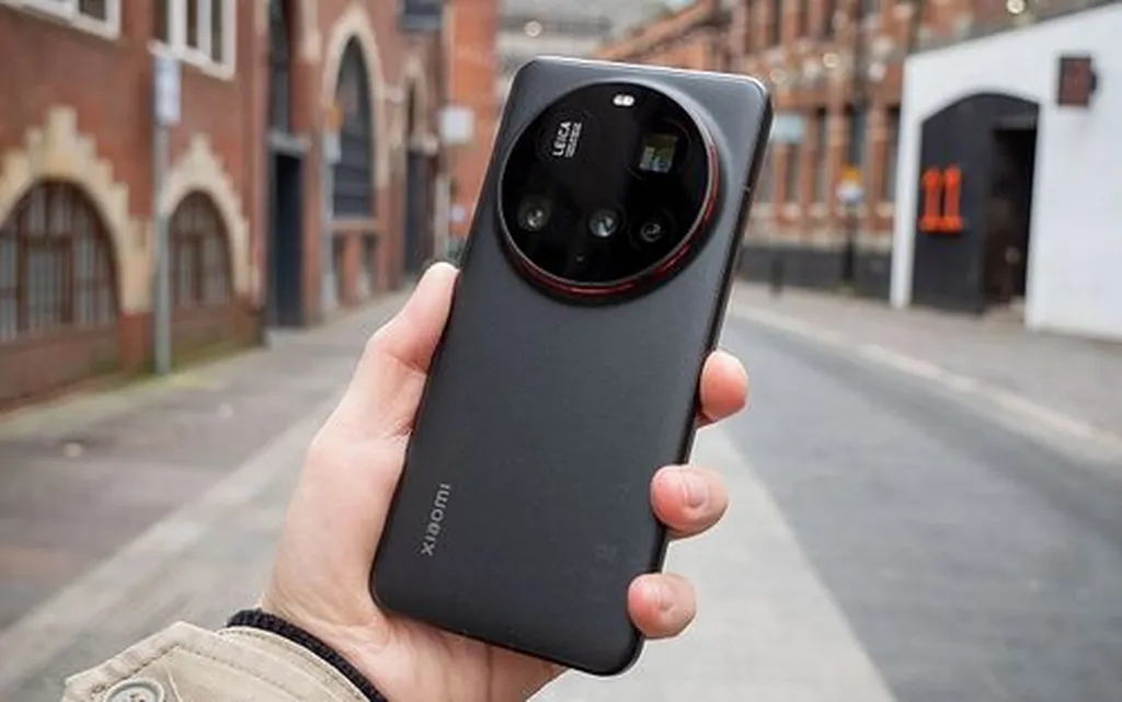 پرچمدارهای اندرویدی سال آینده با رم 24 گیگابایتی عرضه میشوند