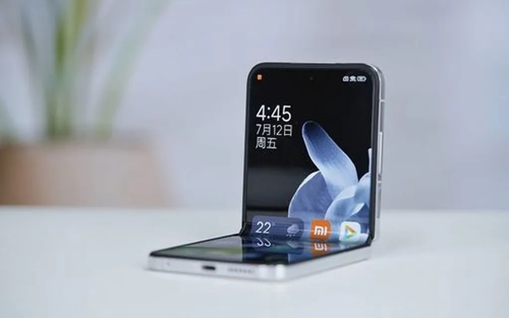 شیائومی میکس فلیپ 2 برای بازارهای جهانی عرضه میشود