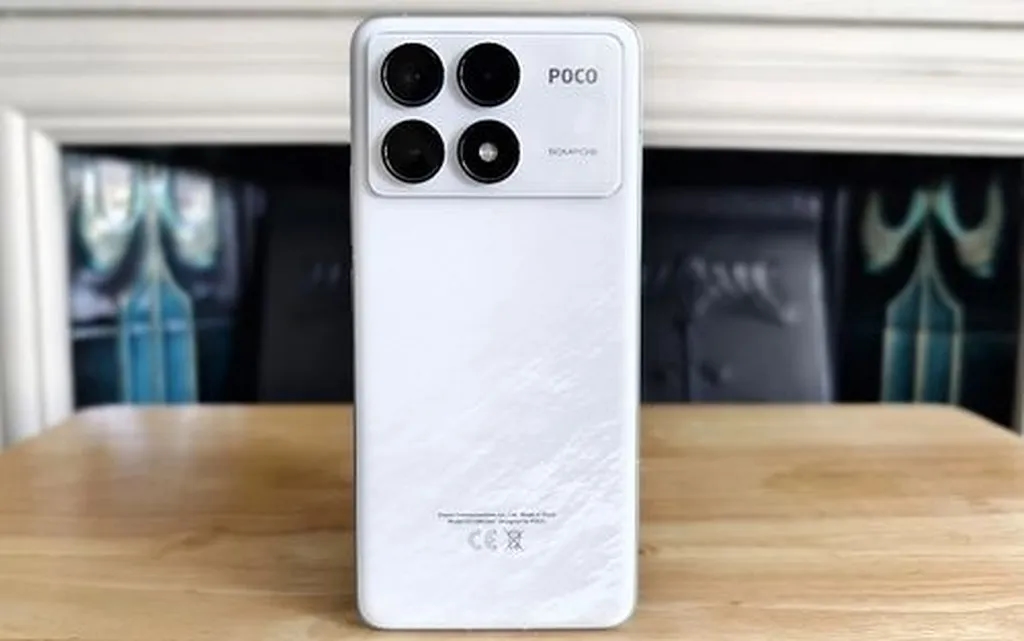 پوکو F7 اولترا با تراشه اسنپدراگون 8 الیت در گیکبنچ لیست شد