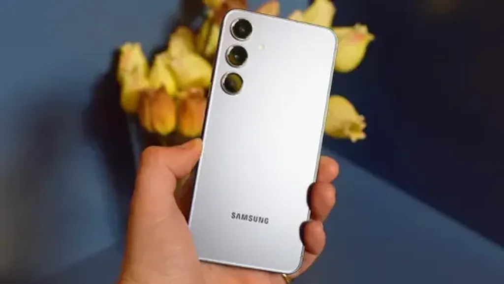 سامسونگ Galaxy S25 اولین پرچمدار سامسونگ با بهروزرسانیهای یکپارچه