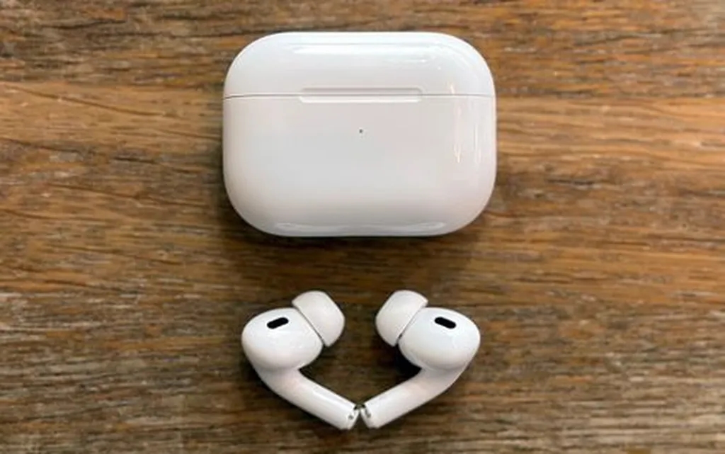 ایرپادز پرو 3 همراه با سری آیفون 17 معرفی میشود