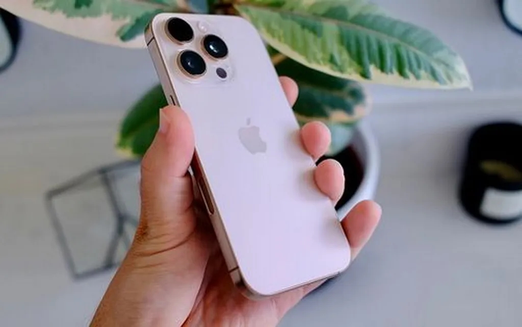 تصاویر جدید طراحی آیفون 17 ایر و آیفون 17 پرو را نشان میدهند