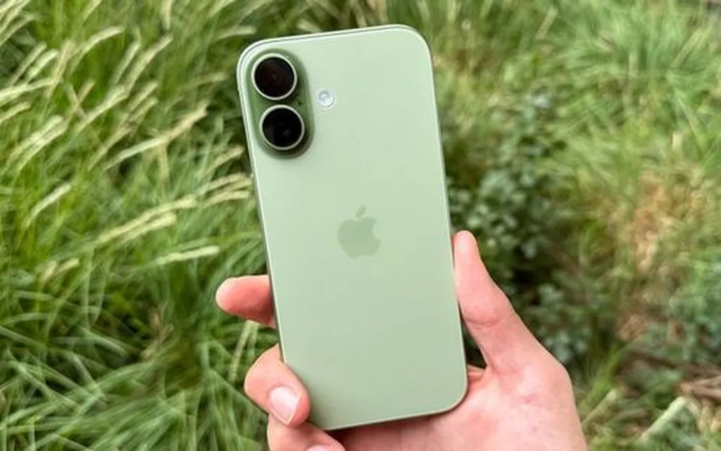 آیفون 17 تست مقاومت بدنه را با موفقیت به پایان رساند