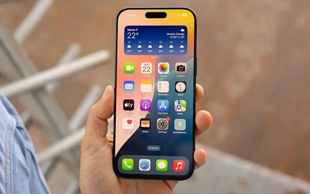 سال آینده شاهد عرضه متفاوتترین آیفونهای تاریخ خواهیم بود!