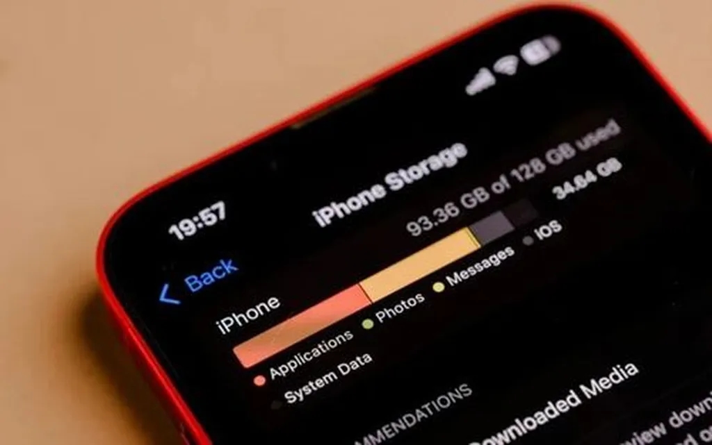 روشهای پاکسازی دادههای سیستمی در آیفون