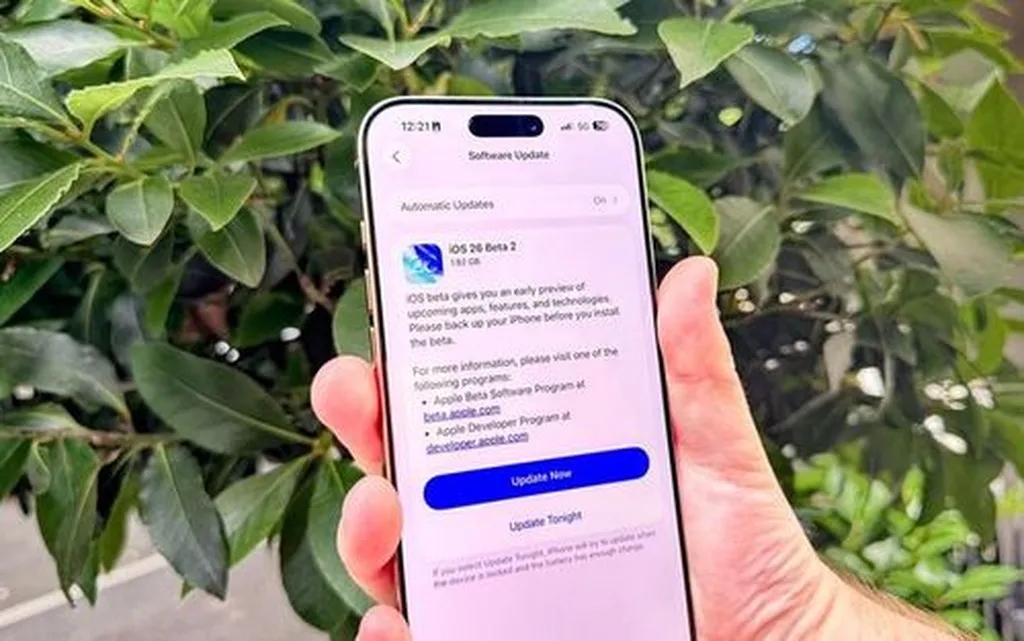 بتای دوم iOS 26 با قابلیتهای جدید منتشر شد