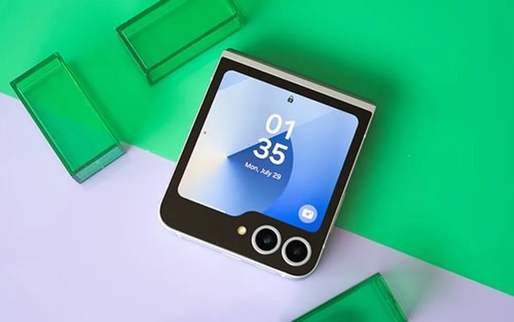 گلکسی زد فلیپ FE با چیپست اگزینوس در گیکبنچ رویت شد