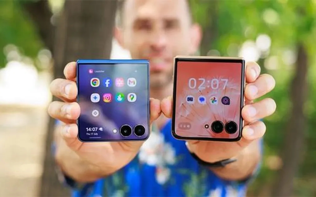 عمر باتری نمایشگر بیرونی؛ گلکسی زد فلیپ 7 در مقابل موتورولا ریزر اولترا