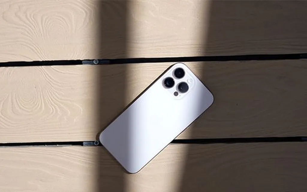 نقد و بررسی گوشی آیفون ۱۶ پرومکس؛ همان قبلی ولی باهوشتر