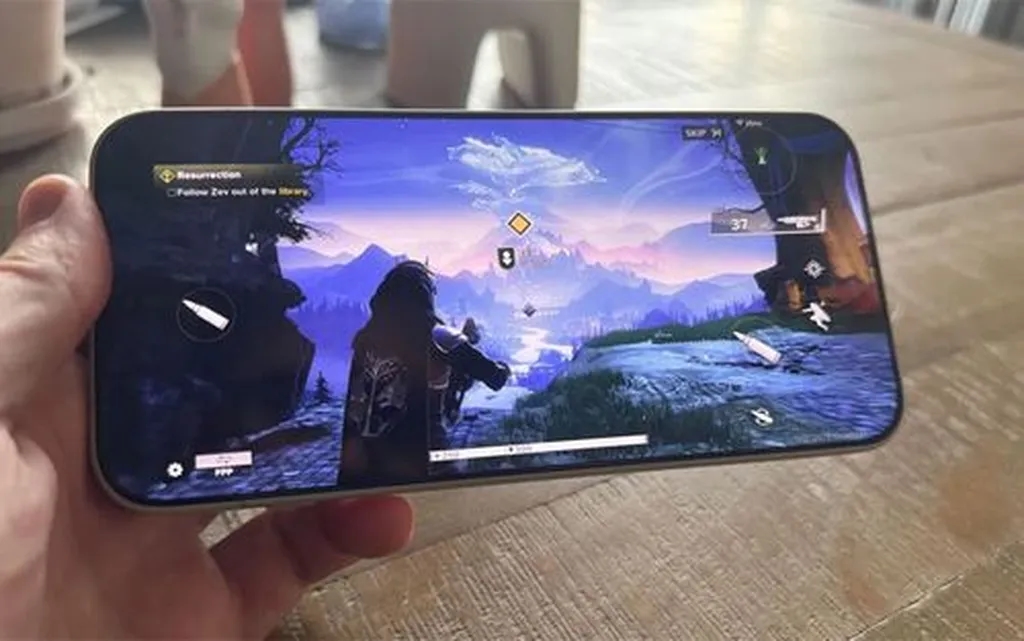 وانپلاس 15؛ گوشی محبوب گیمرها در دنیای قاتلان پرچمدار