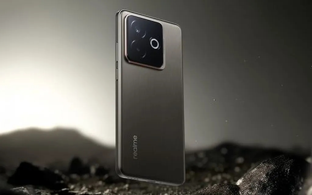 ریلمی GT 7 Pro ریسینگ ادیشن معرفی شد؛ پردازنده قدرتمند و قیمت مناسب